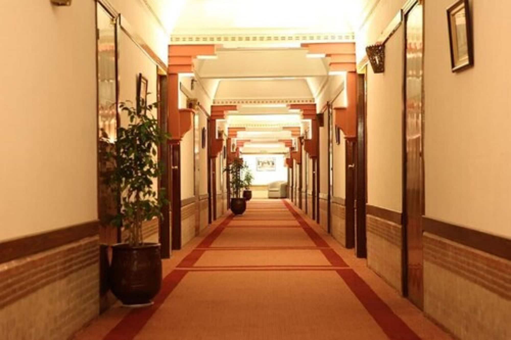 Hotel Transatlantique Meknès Exterior foto